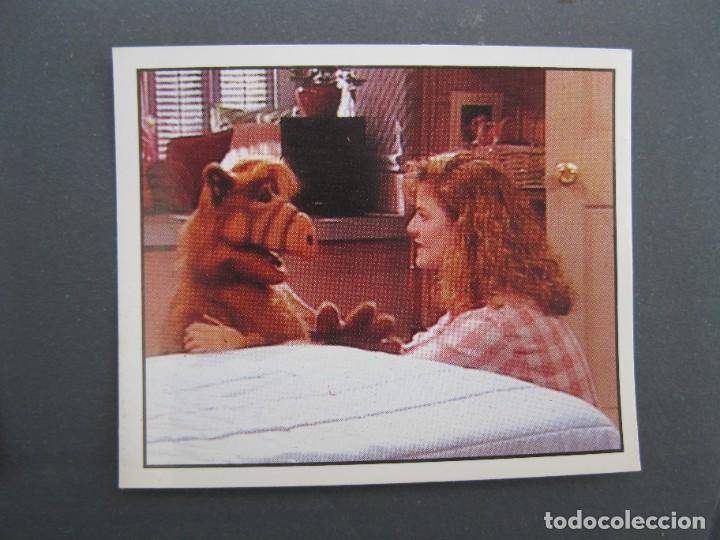 Coleccionismo cromos antiguos: ALF - CROMO N&ordm; 52 - PANINI - NUNCA PEGADO. - Foto 1
