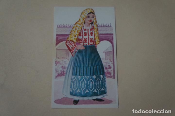 Coleccionismo Cromos antiguos: CROMO DE RUMANIA DESPEGADO N&ordm; 194 A&Ntilde;O 1977 DEL ALBUM TRAJES TIPICOS DE MAGA