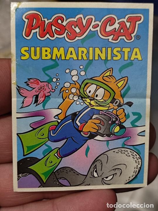 Coleccionismo cromos antiguos: PANRICO PUSSY CAT SUBMARINISTA N&ordm; 7 CROMO SIN PEGAR NUNCA ORIGINAL ADHESIVO 8 X 6 CMS DORSO MANCHADO
