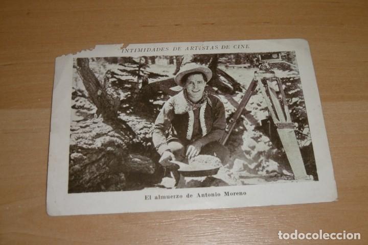 Coleccionismo cromos antiguos: Cromo Intimidades de Artistas de cine. Almuerzo Antonio Moreno Serie M N&ordm; 14. Chocolates Orti Orthi.
