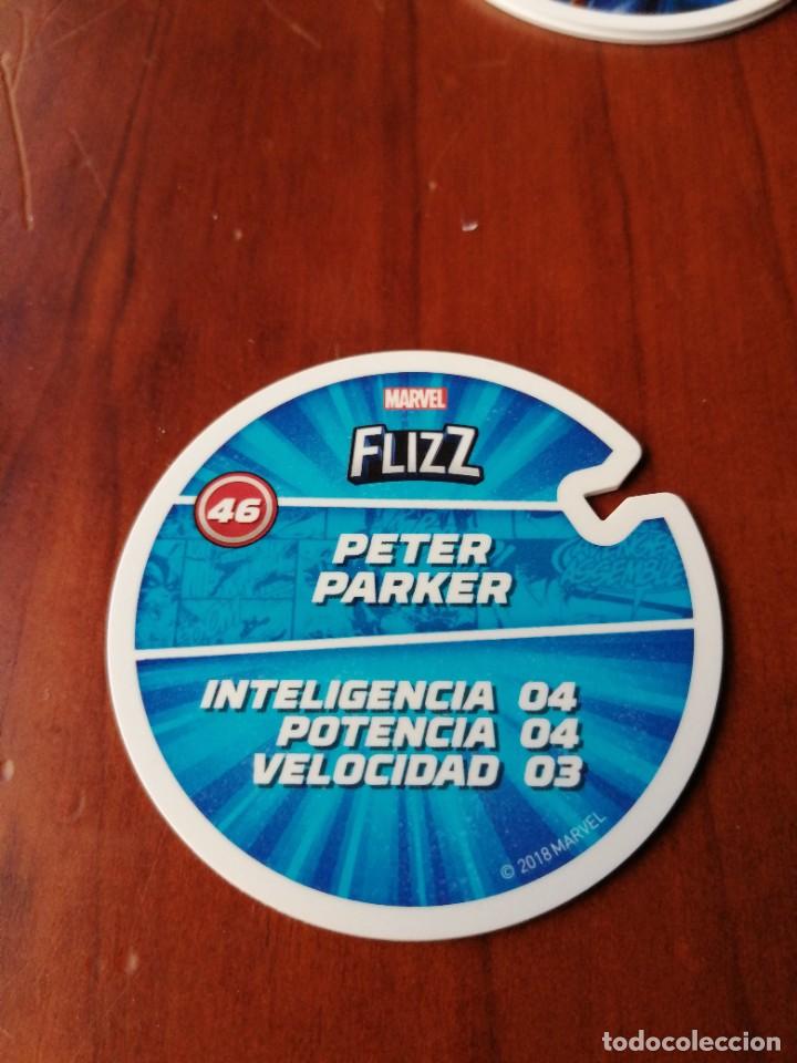 Coleccionismo cromos antiguos: tazo MARVEL FLIZZ N&ordm; 46 PETER PARKER - Foto 2