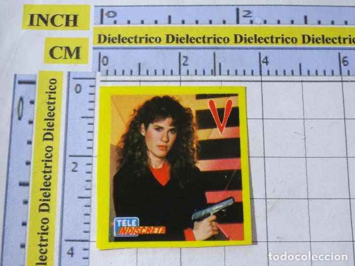 Collectable Antique Stickers: PEGATINA CROMO. SERIE TV V INVASI&Oacute;N EXTRATERRESTRE 1983. TELE INDISCRETA 18