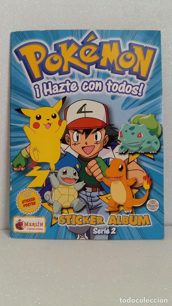 Álbum autocolante Pokémon com cartaz completo em segunda mão