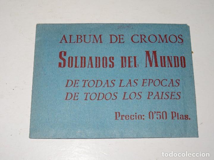 Coleccionismo cromos antiguos: SOBRE DE CROMOS SIN ABRIR - SOLDADOS DEL MUNDO DE TODAS LAS EPOCAS - BUEN ESTADO