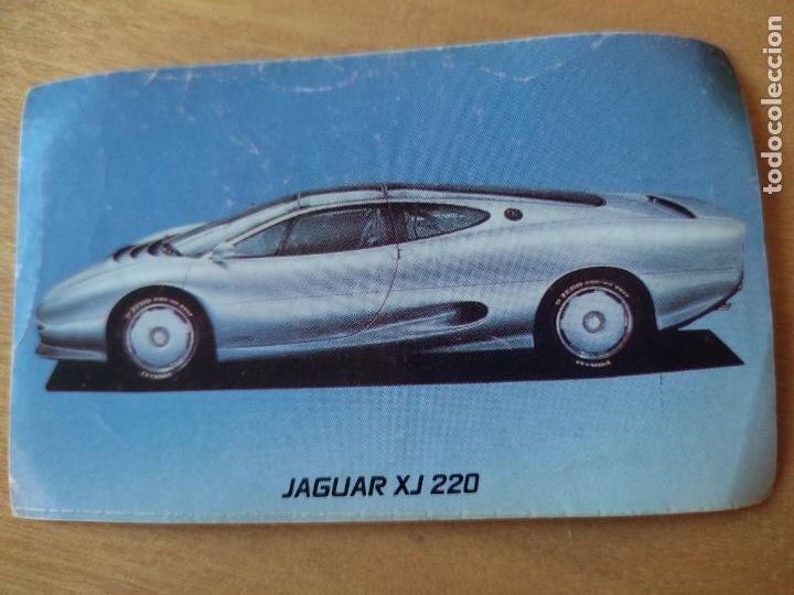 Coleccionismo Cromos antiguos: JAGUAR XJ 220 # 105 CROMO SIN PEGAR NUNCA ADHESIVO SOBADO MONSTRUOS ASFALTO