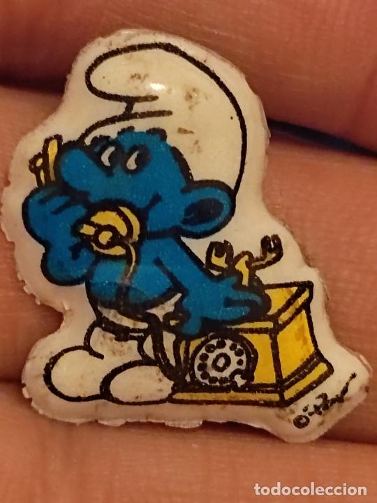 Coleccionismo Cromos antiguos: PITUFOS SMURFS TELEFONO CROMO PL&Aacute;STICO TROQUELADO PROMO SNACKS DESPEGADO VER FOTOS
