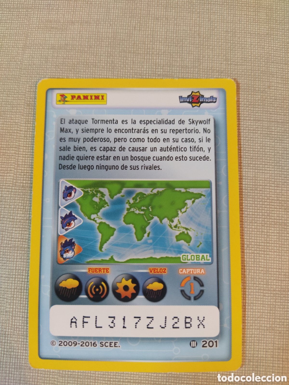 Coleccionismo cromos antiguos: Cromo PANINI Invizimals SKYWOLF 2009-2016 - Foto 2