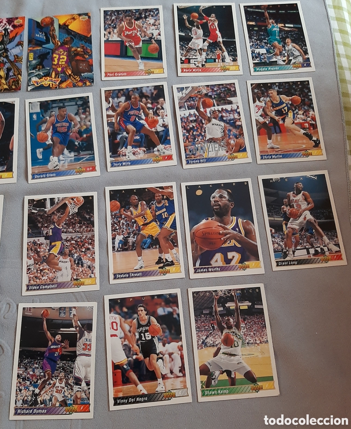 Coleccionismo cromos antiguos: Lote 35 cromos nba upper deck 92 93 - Foto 3