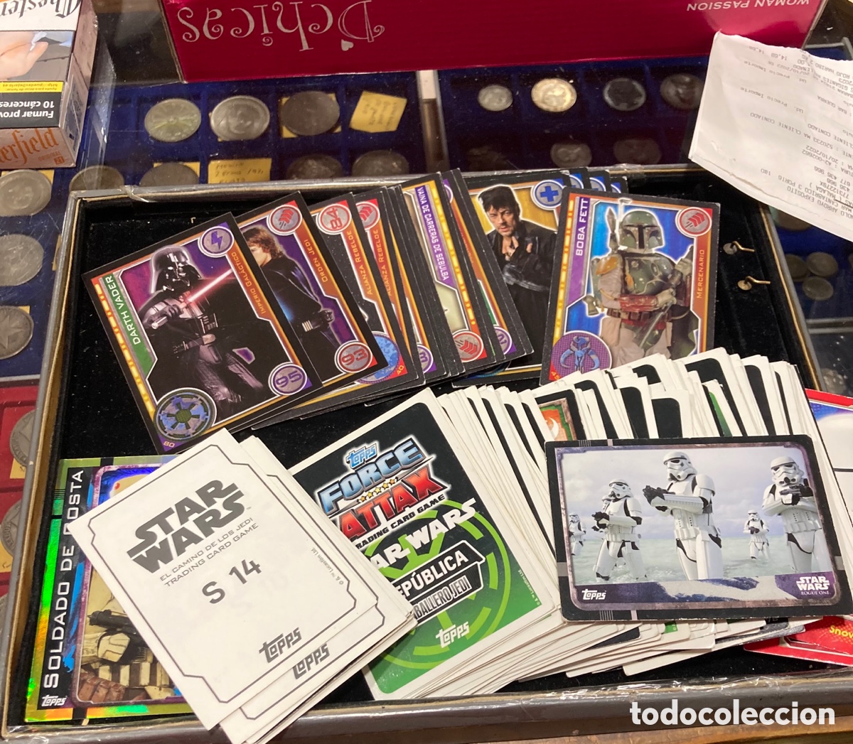 Coleccionismo cromos antiguos: Lote de m&aacute;s de 100 cromos de star wars - Foto 1