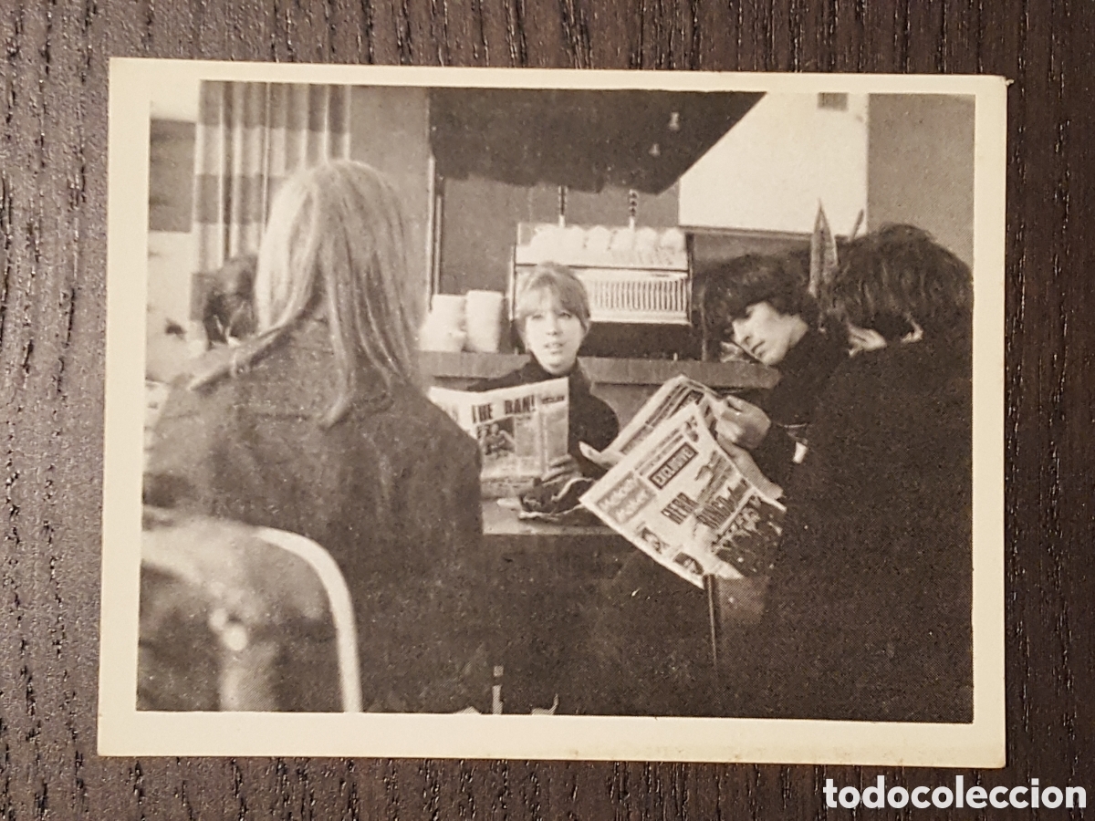 Coleccionismo Cromos antiguos: Cromo - The Beatles en fotos # 72 - Editorial Bruguera - Nunca pegado - 1966