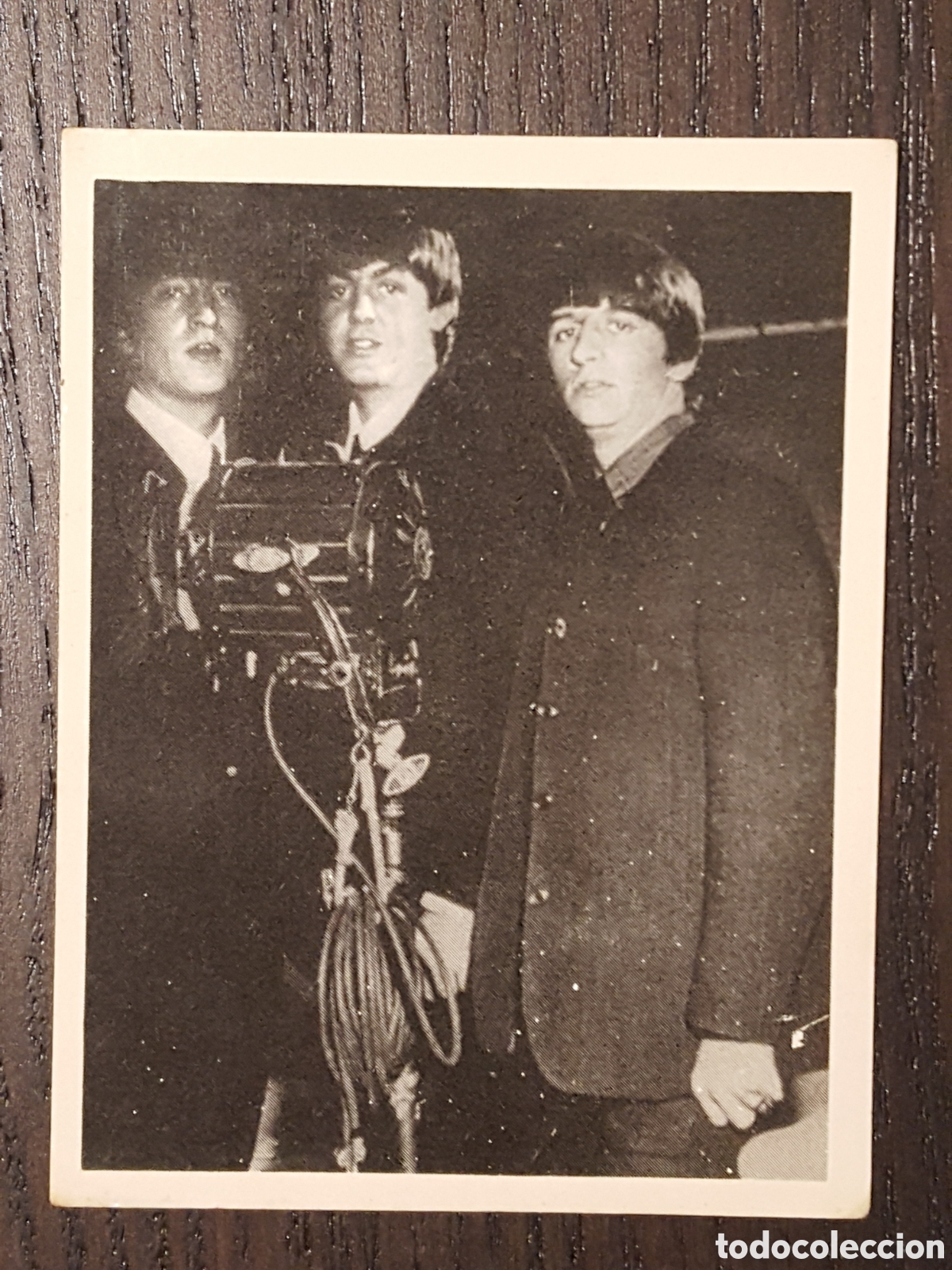Coleccionismo Cromos antiguos: Cromo - The Beatles en fotos # 73 - Editorial Bruguera - Nunca pegado - 1966