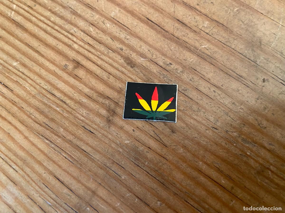 Coleccionismo cromos antiguos: R20988 ANTIGUO CROMO PEGATINA ADHESIVO ADIDAS MARIHUANA SIN PEGAR