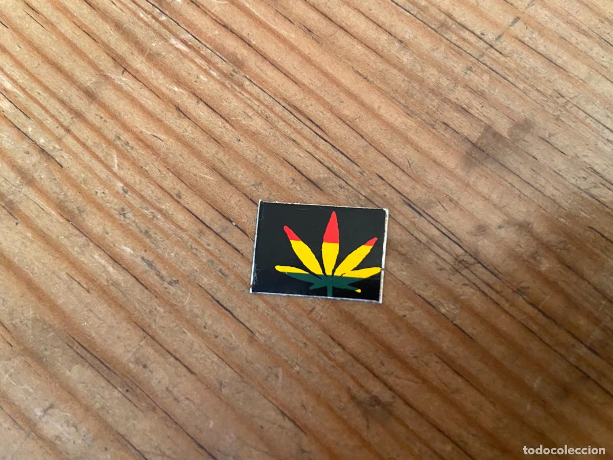 Coleccionismo cromos antiguos: R20988 ANTIGUO CROMO PEGATINA ADHESIVO ADIDAS MARIHUANA SIN PEGAR
