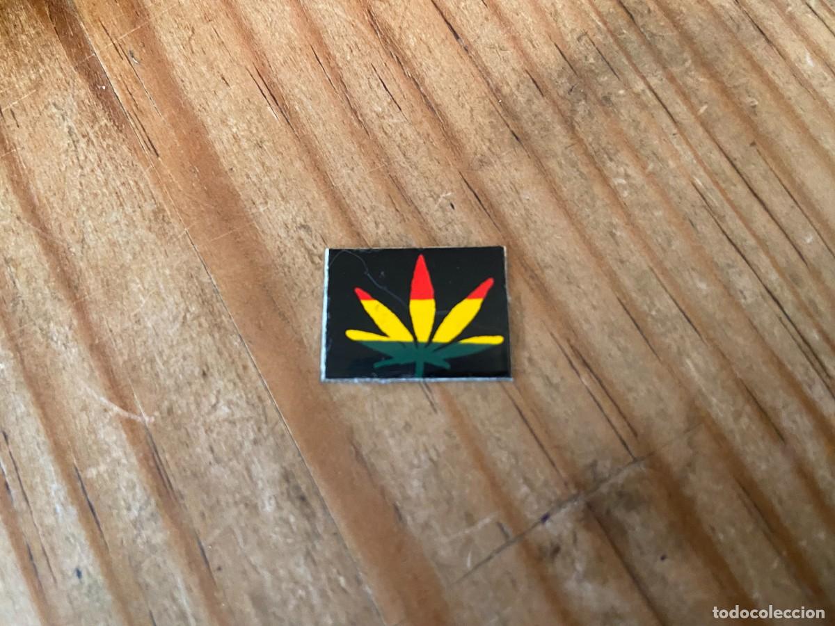 Coleccionismo cromos antiguos: R20988 ANTIGUO CROMO PEGATINA ADHESIVO ADIDAS MARIHUANA SIN PEGAR
