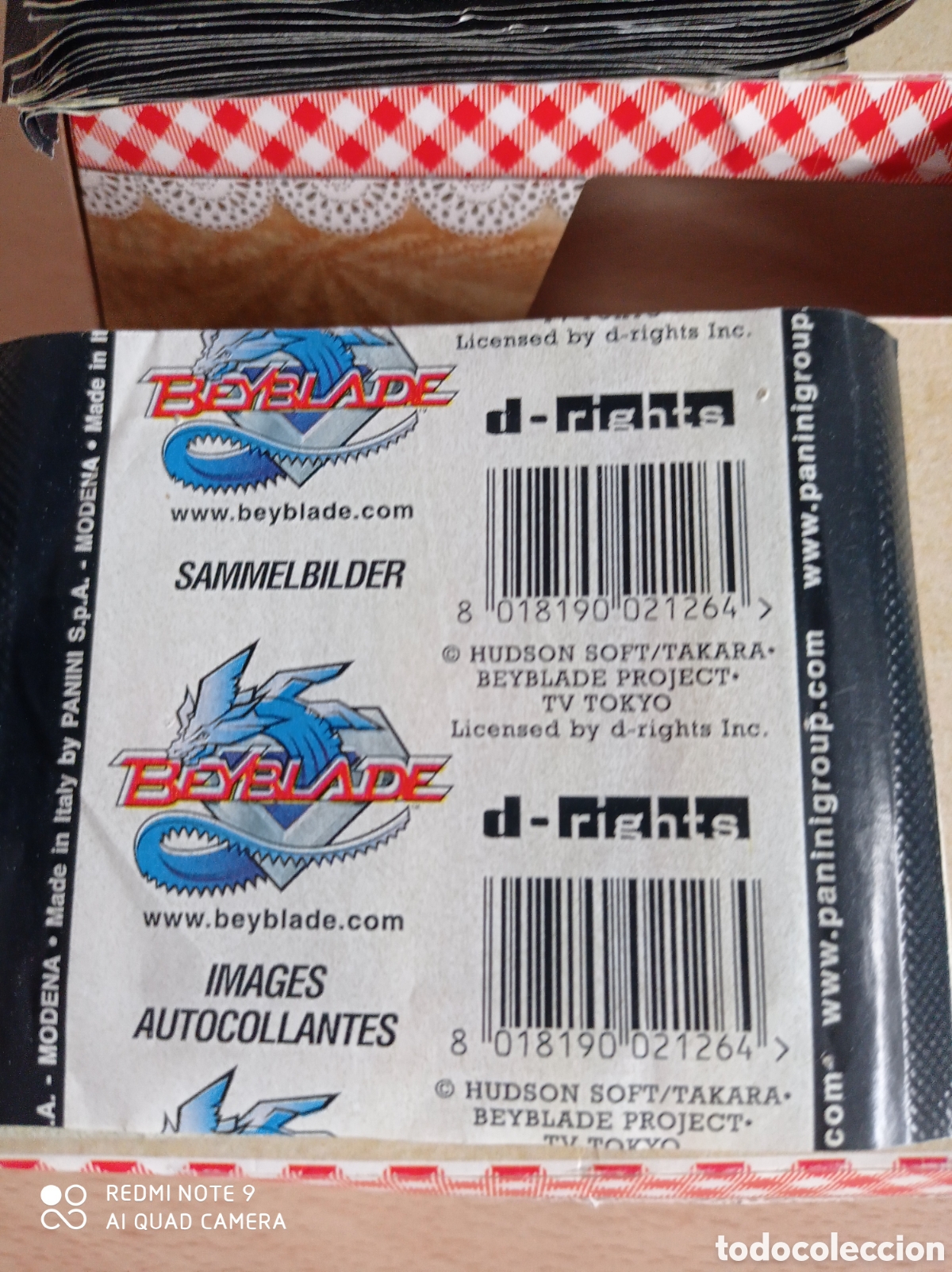 Coleccionismo cromos antiguos: 120 CROMOS SOBRES SIN ABRIR BEYBLADE DE PANINI - Foto 3
