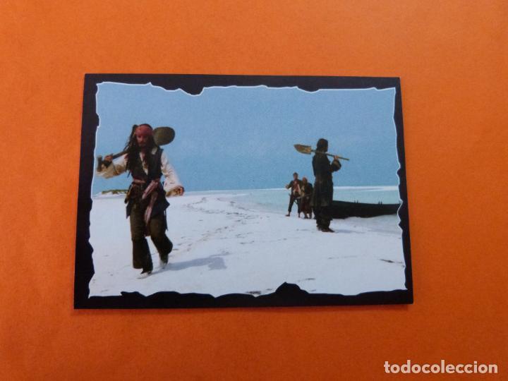 Coleccionismo Cromos antiguos: CROMO DE PIRATAS DEL CARIBE EL COFRE DEL HOMBRE MUERTO SIN PEGAR N&ordm; 126 A&Ntilde;O 2006 DEL ALBUM... PANINI