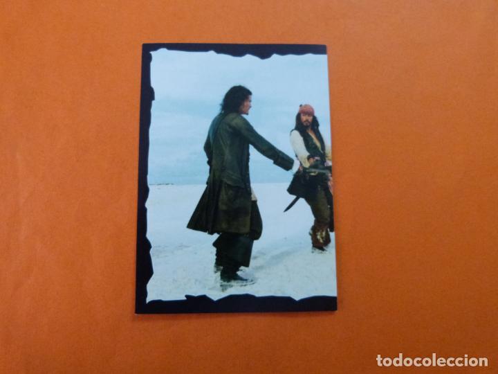 Coleccionismo Cromos antiguos: CROMO DE PIRATAS DEL CARIBE EL COFRE DEL HOMBRE MUERTO SIN PEGAR N&ordm; 138 A&Ntilde;O 2006 DEL ALBUM... PANINI