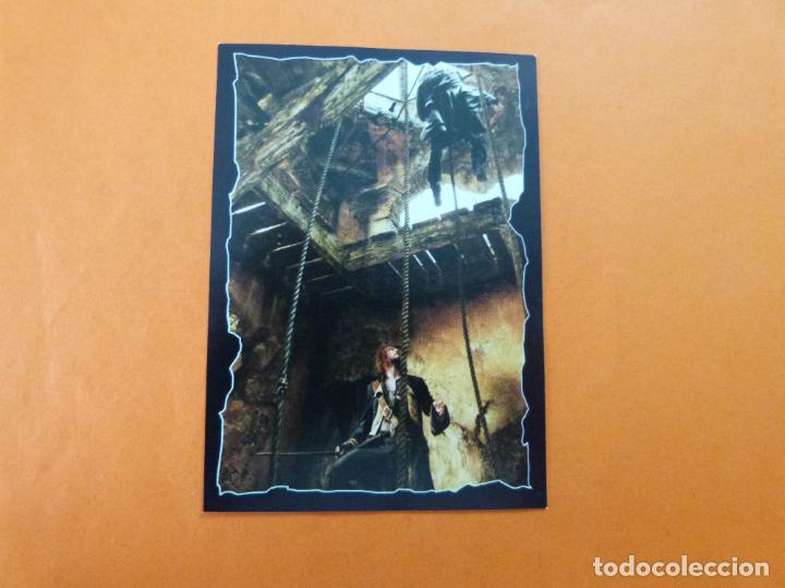 Coleccionismo Cromos antiguos: CROMO DE PIRATAS DEL CARIBE EL COFRE DEL HOMBRE MUERTO SIN PEGAR N&ordm; 141 A&Ntilde;O 2006 DEL ALBUM... PANINI