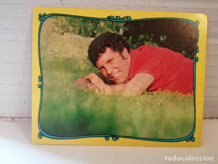 Coleccionismo Cromos antiguos: antiguo cromo famosos del disco tom jones numero 149 a&ntilde;o 1968 sin pegar ver fotos
