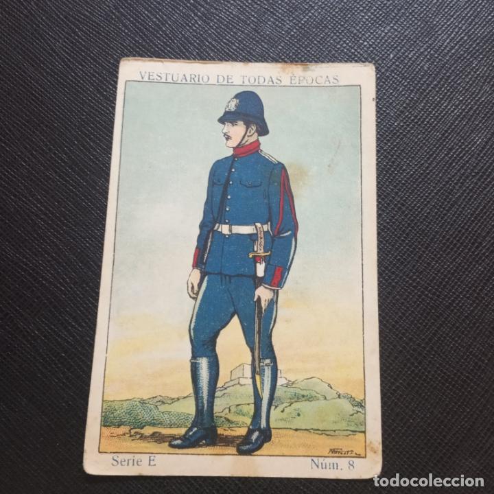 Collectable Antique Stickers: GUARDIA DE SEGURIUDAD 8 VESTUARIO DE TODAS EPOCAS CROMO CHOCOLATES JUNCOSA - CC7 - SB1 -