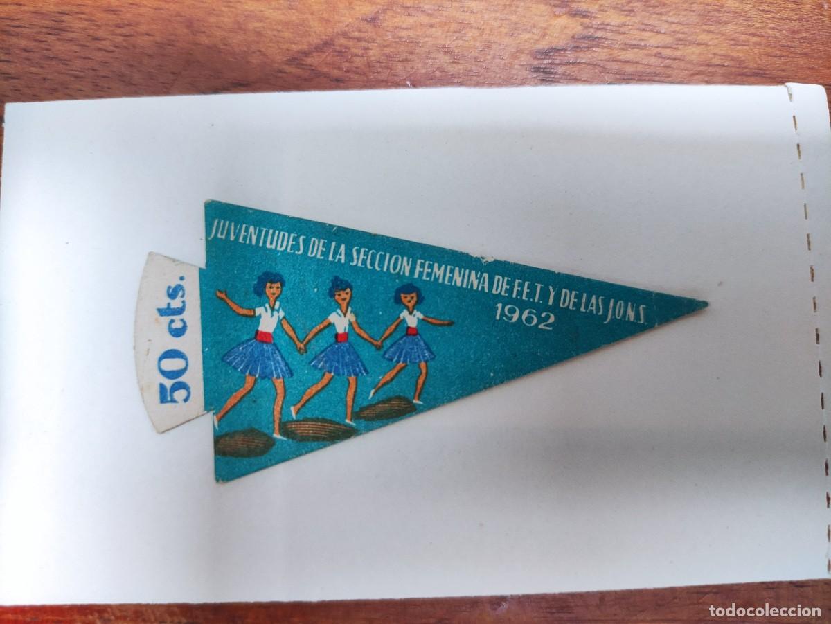 Coleccionismo Cromos antiguos: Emblema 50 cts, Juventudes de ka secci&oacute;n femenina de la FE y de las JONS. 1962