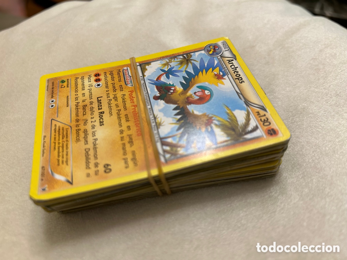Coleccionismo cromos antiguos: Lote 57 cartas pokemon 2011 - Foto 2