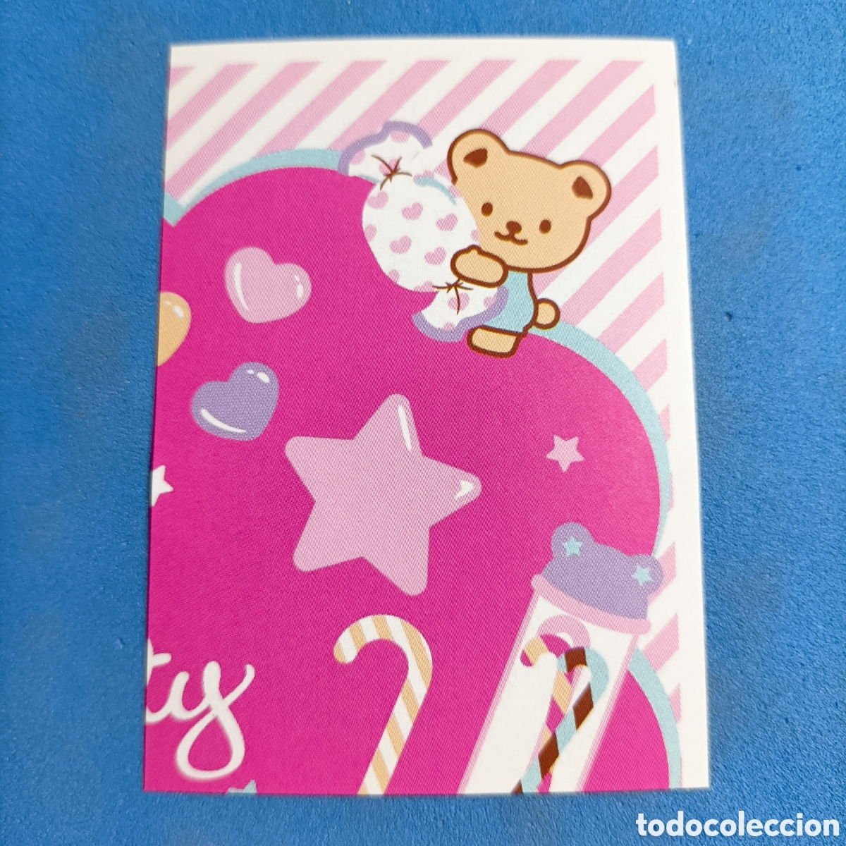Coleccionismo cromos antiguos: CROMO STICKER: HELLO KITTY IS... PANINI 2014 - N&deg;89 - Foto 1