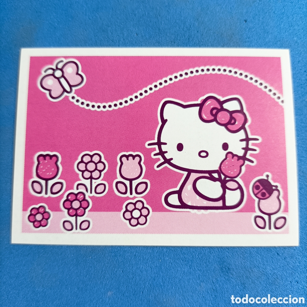 Coleccionismo cromos antiguos: CROMO STICKER: HELLO KITTY IS... PANINI 2014 - N&deg;100 - Foto 1