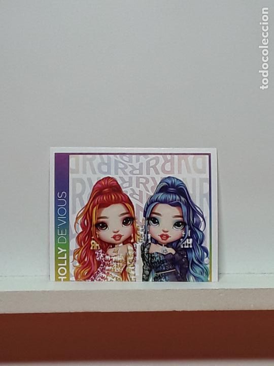 Coleccionismo cromos antiguos: RAINBOW HIGH 2023 CROMO PANINI N 35 - Foto 1