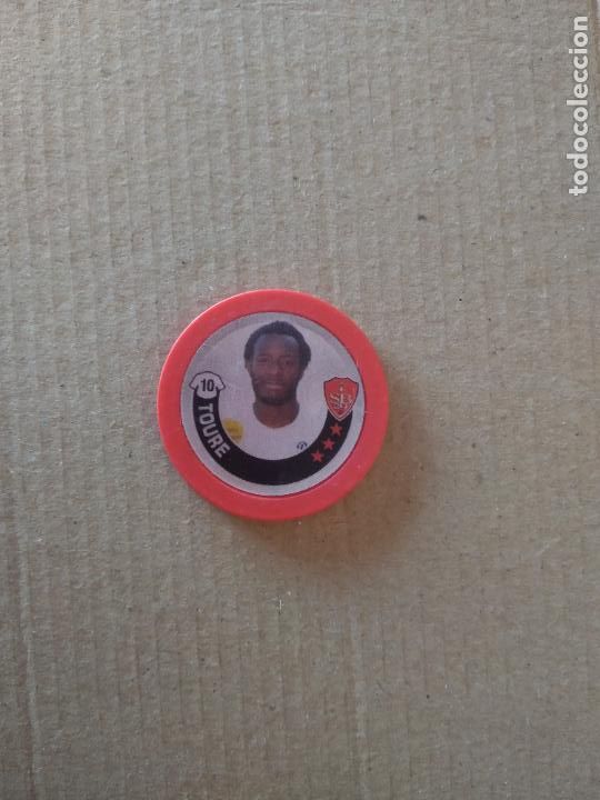 Coleccionismo Cromos antiguos: TOURE STADE BRESTOIS 29 CHIPZ DE FOOT TIPO TAZO 2010-2011 LIGA FRANCIA LIGUE 1 TOPPS 10-11