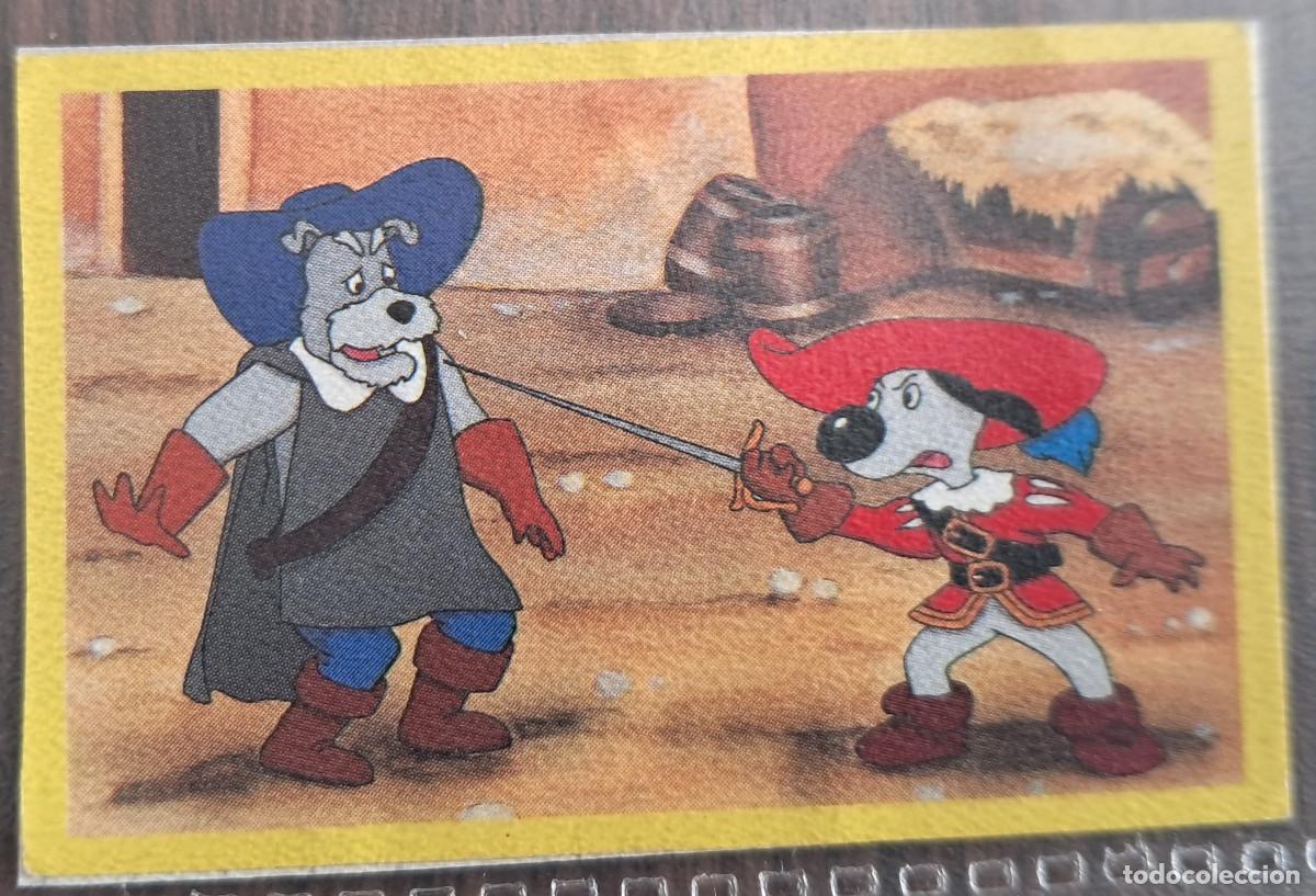 Coleccionismo Cromos antiguos: cromo adhesivo de Phoskitos, El retorno de D'Artac&aacute;n, a&ntilde;o 1989. despegado.