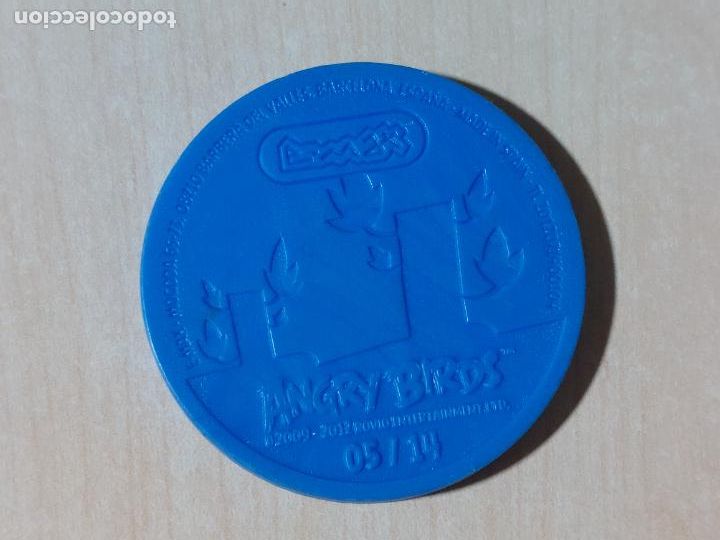 Coleccionismo cromos antiguos: TAZO SLAMMERS 5 - E-MAX ANGRY BIRDS POGS - 2012 - - Foto 2