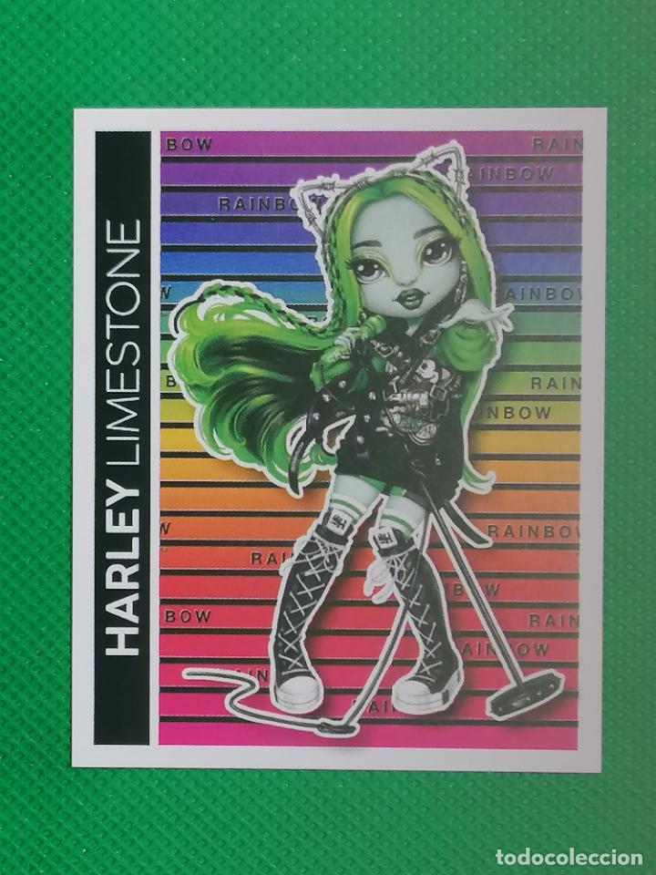 Coleccionismo cromos antiguos: 141 RAINBOW HIGH PANINI 2023 - Foto 1