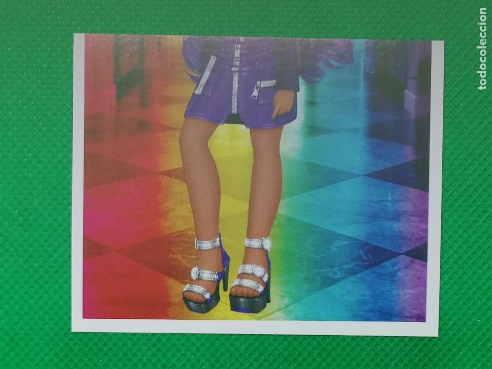 Coleccionismo cromos antiguos: 70 RAINBOW HIGH PANINI 2023 - Foto 1