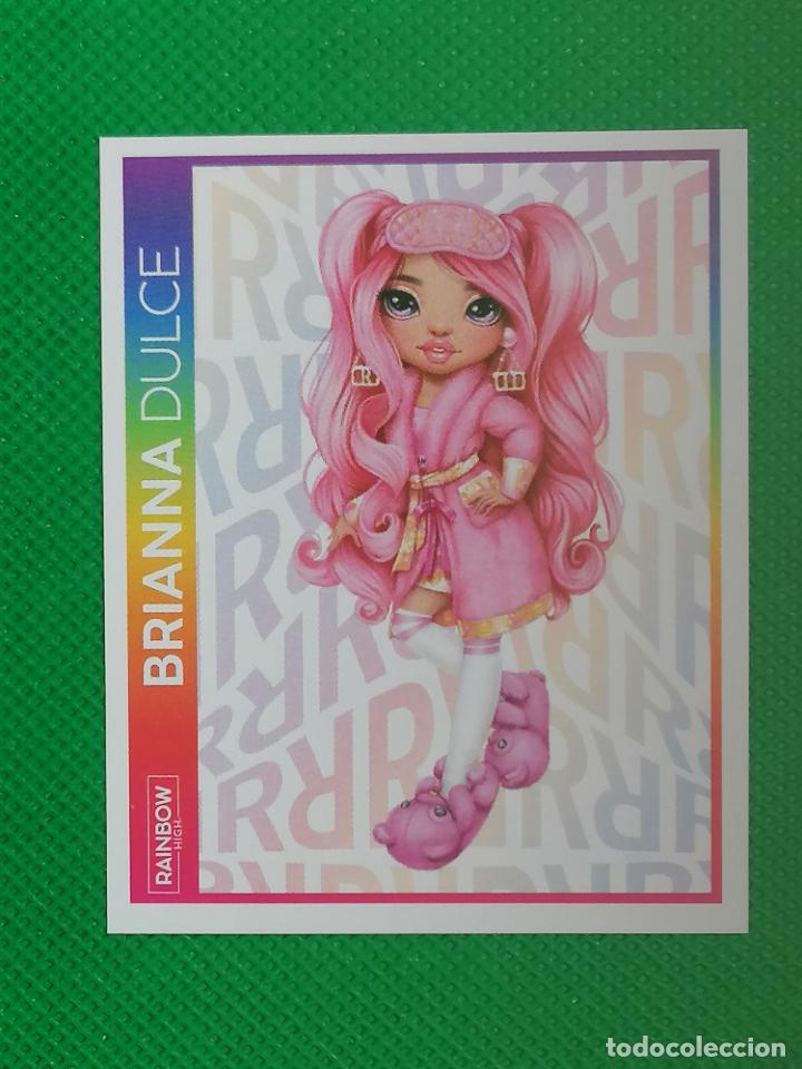 Coleccionismo cromos antiguos: 62 RAINBOW HIGH PANINI 2023 - Foto 1