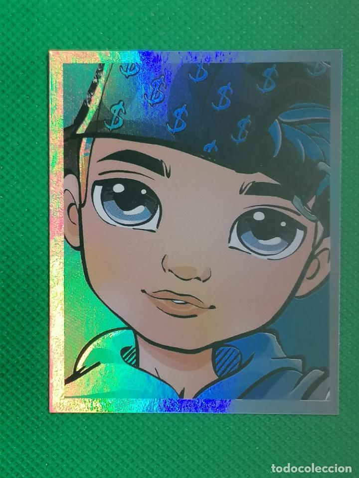 Coleccionismo cromos antiguos: 32 RAINBOW HIGH PANINI 2023 - Foto 1