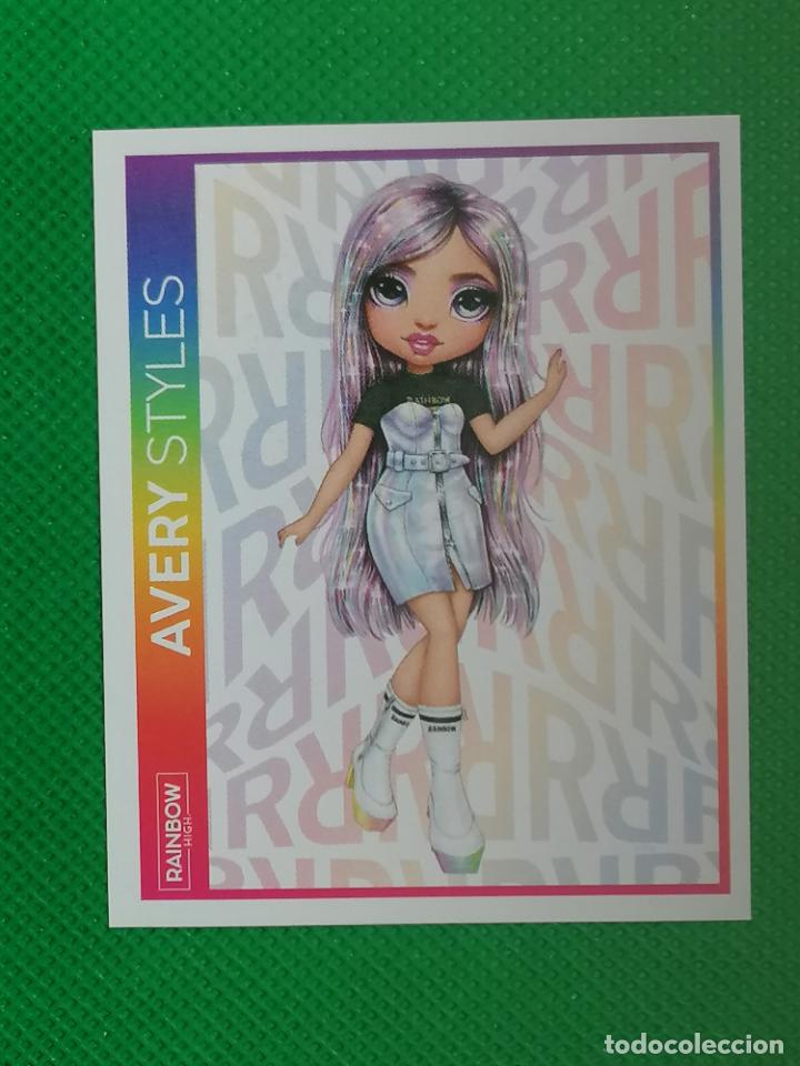 Coleccionismo cromos antiguos: 21 RAINBOW HIGH PANINI 2023 - Foto 1