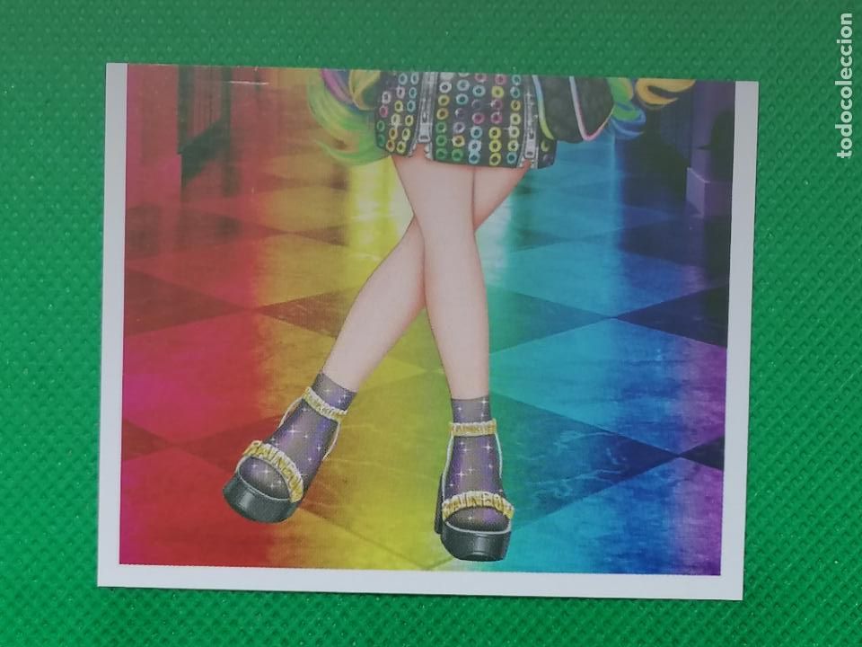 Coleccionismo cromos antiguos: 8 RAINBOW HIGH PANINI 2023 - Foto 1