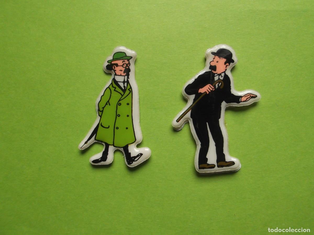 Coleccionismo cromos antiguos: 2 CROMOS ALCOCHADOS TINTIN MUY PEQUE&Ntilde;OS SIN TRASEA