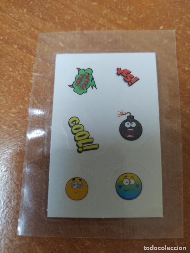 Coleccionismo Cromos antiguos: CROMO PEGATINA DE PHOSKITOS ( EMOJI ) NUEVO SIN ABRIR