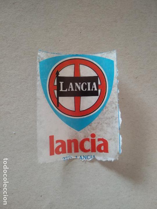 Coleccionismo Cromos antiguos: LANCIA CROMO MOTOS COCHES BANDERAS MARCAS A&Ntilde;O 1982 DIDEC