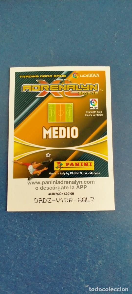 Coleccionismo cromos antiguos: SERGIO BUSQUETS SUPER CRACK 15-16 - Foto 2