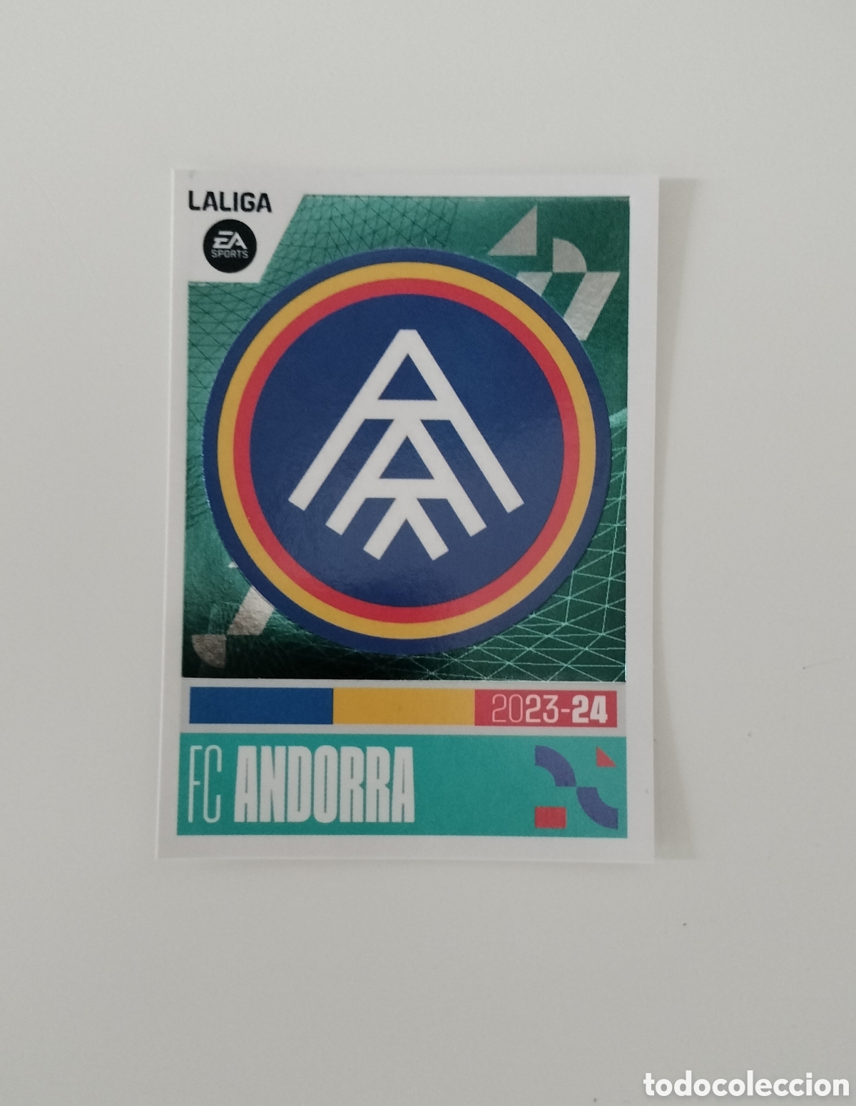 Coleccionismo cromos antiguos: 4 ESCUDOS SEGUNDA DIVISI&Oacute;N FC ANDORRA LIGA ESTE PANINI 2023 2024