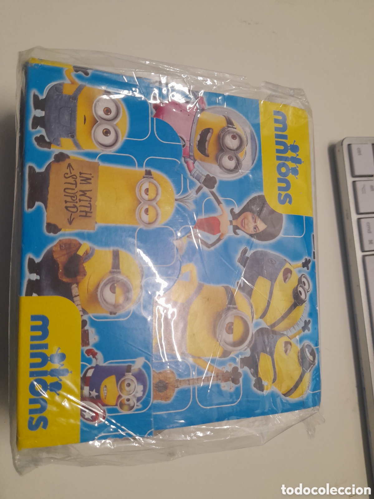 Coleccionismo cromos antiguos: Minion New caja con 36 sobres sin abrir