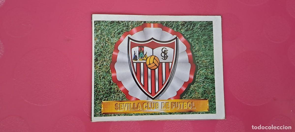 Coleccionismo cromos antiguos: ESCUDO SEVILLA ESTE 94 95 1994 1995 RECUPERADO