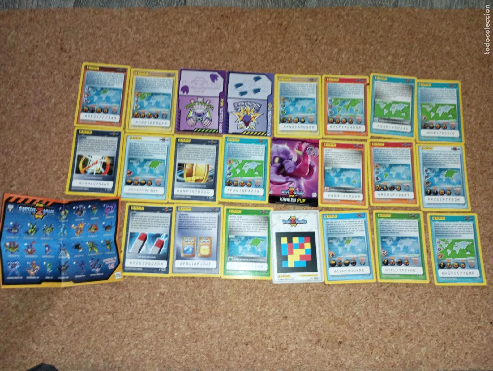 Coleccionismo cromos antiguos: Lote cromos pegatinas Invizimals - Foto 6