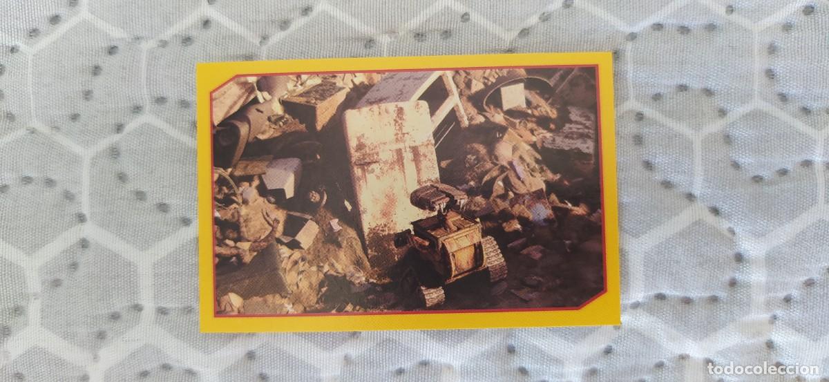 Coleccionismo cromos antiguos: WALL&bull;E N&deg;30 CROMO CROMOS DISNEY PIXAR - Foto 1