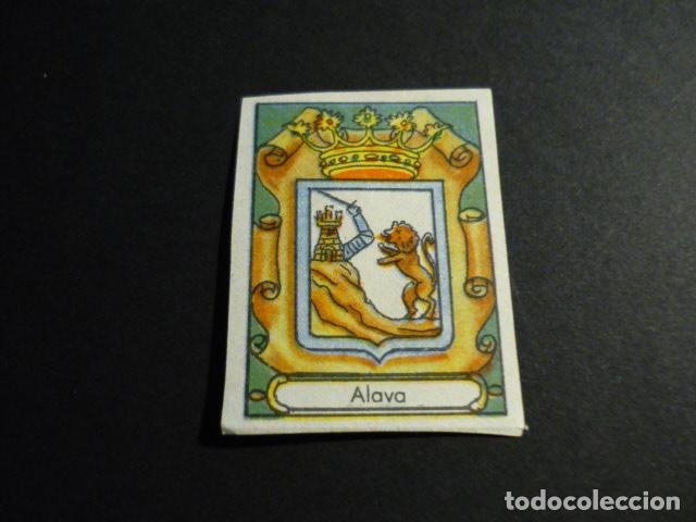 Collezionismo Figurine antiche: ALAVA ANTIGUO CROMO CON ESCUDO DE LA PROVINCIA A&Ntilde;OS 30-40