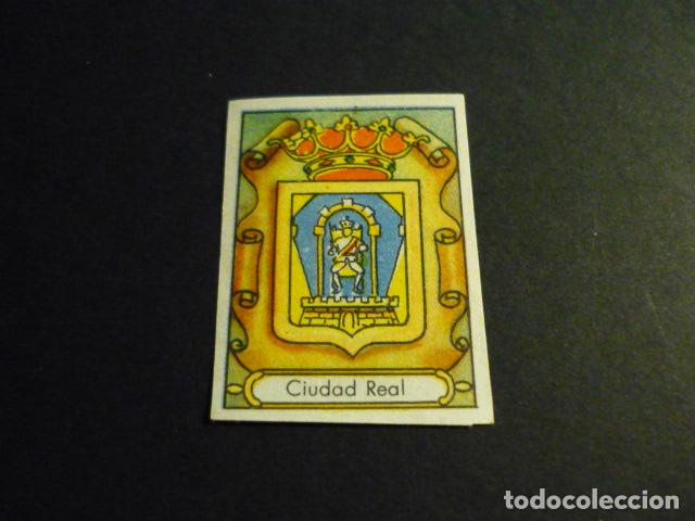 Collezionismo Figurine antiche: CIUDAD REAL ANTIGUO CROMO CON ESCUDO DE LA PROVINCIA A&Ntilde;OS 30-40