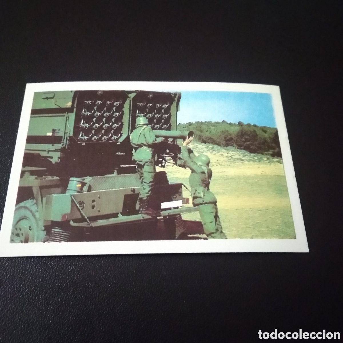 Coleccionismo cromos antiguos: Cromo # 85 NUESTROS EJERCITOS editorial RUIZ ROMERO 1982 - Foto 1